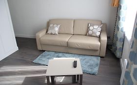 Cosy Apparts Suresnes La Defense